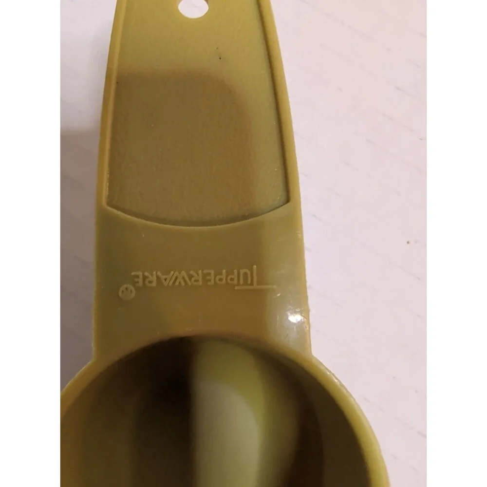 Tupperware Canister Scoop 878 Vintage Green Avocado Olive
